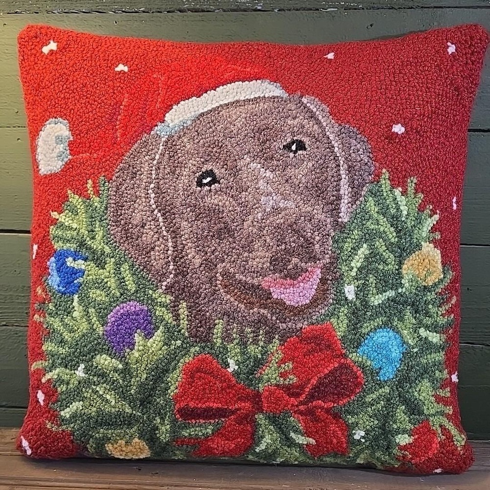 Christmas Labrador Dog Wreath Wool Hooked Pillow 18x18" NEW‎ Peking Handicraft